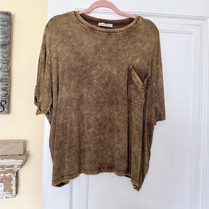 Zenana Outfitters Ribbed Crewneck Tee in Faded Olive